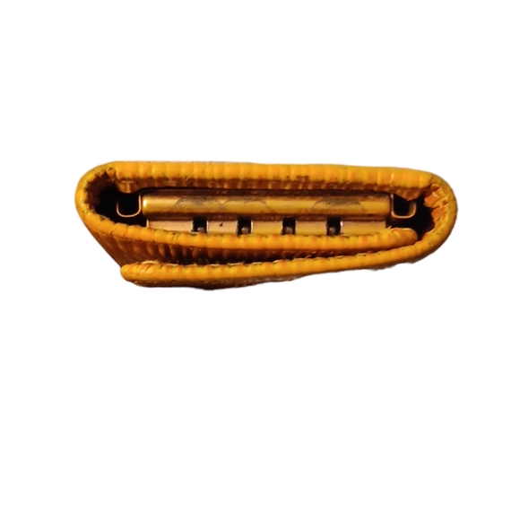 ✨️LOUIS VUITTON TRI-FOLD EPI LEATHER KEYHOLDER - Picture 10 of 12